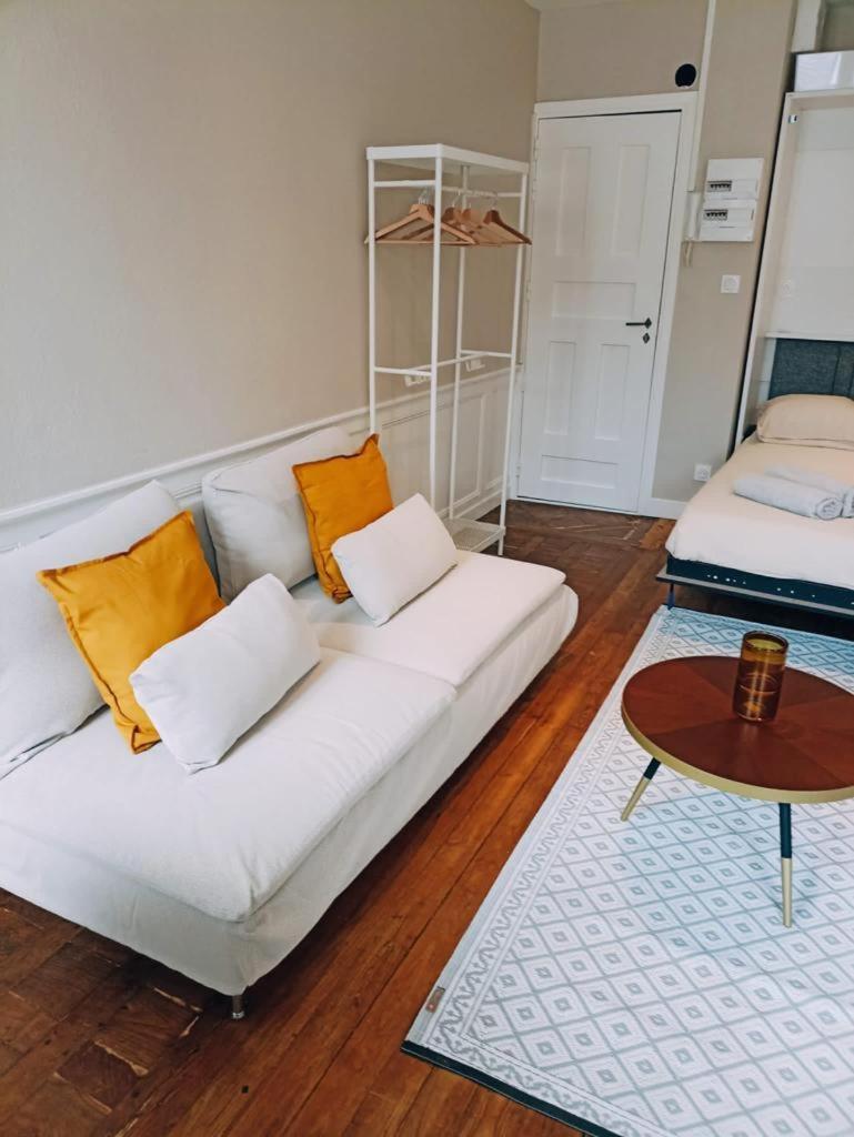 Yukos-studio Cosy-